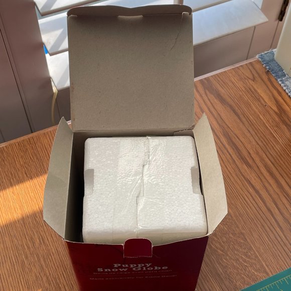 Puppy Snow Globe By Eddie Bauer - Picture 5 of 9